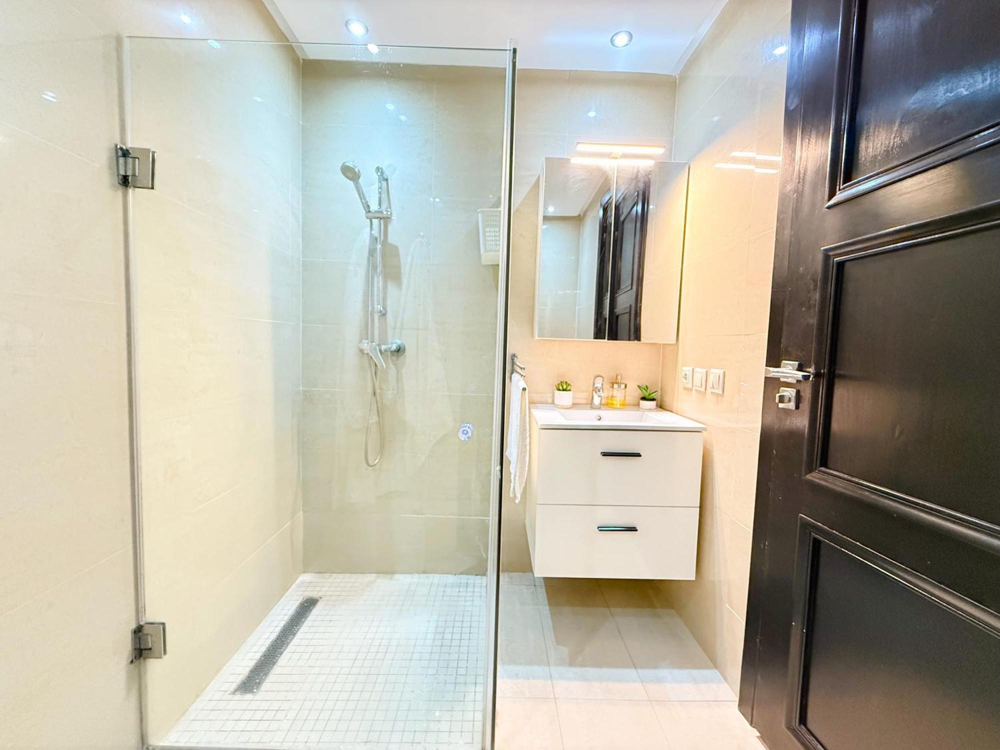 Cosy Greeny 3 Bdr - Downtown Near Oasis Train And Tramway 卡萨布兰卡 外观 照片